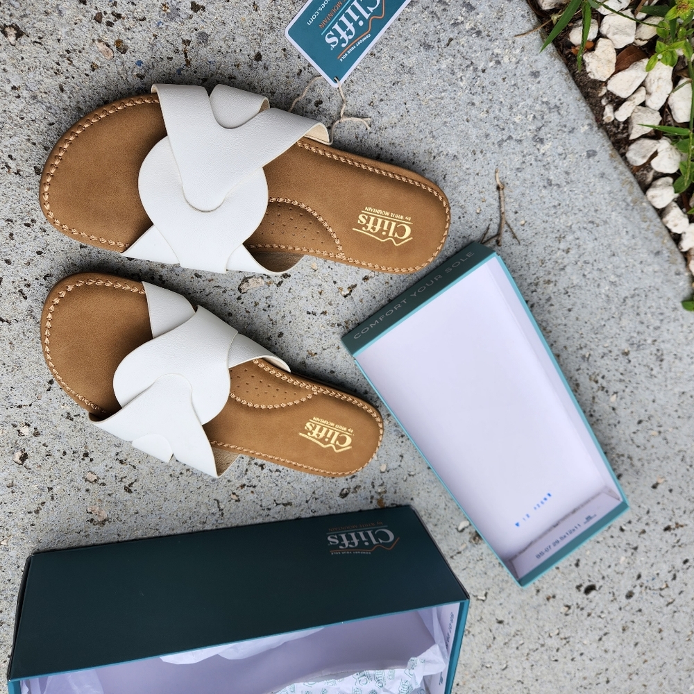 Cliffs Sandals